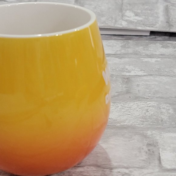 Dunkin Donuts - "Wake Up Drink Dunkin" 20 oz.‎ Ombre Yellow Orange Coffee Mug - Picture 6 of 8